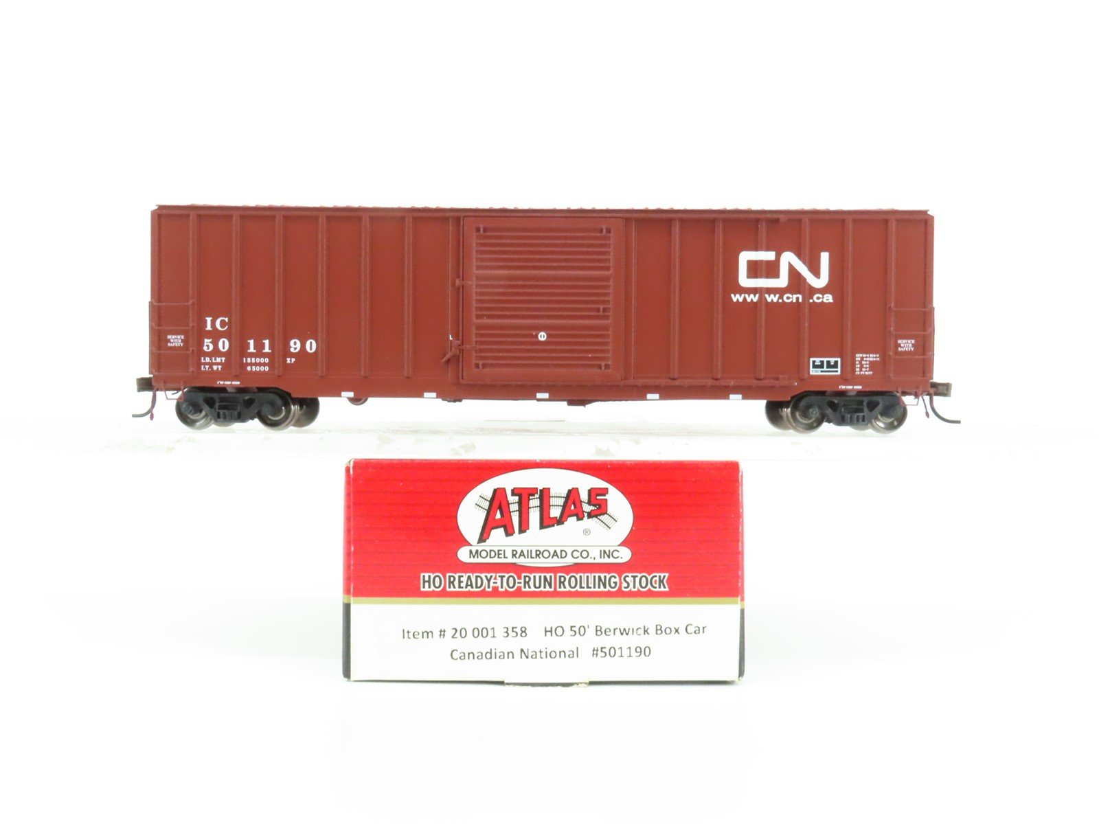 HO Scale Atlas Master Line #20001358 CN Canadian National 50' Box Car #501190