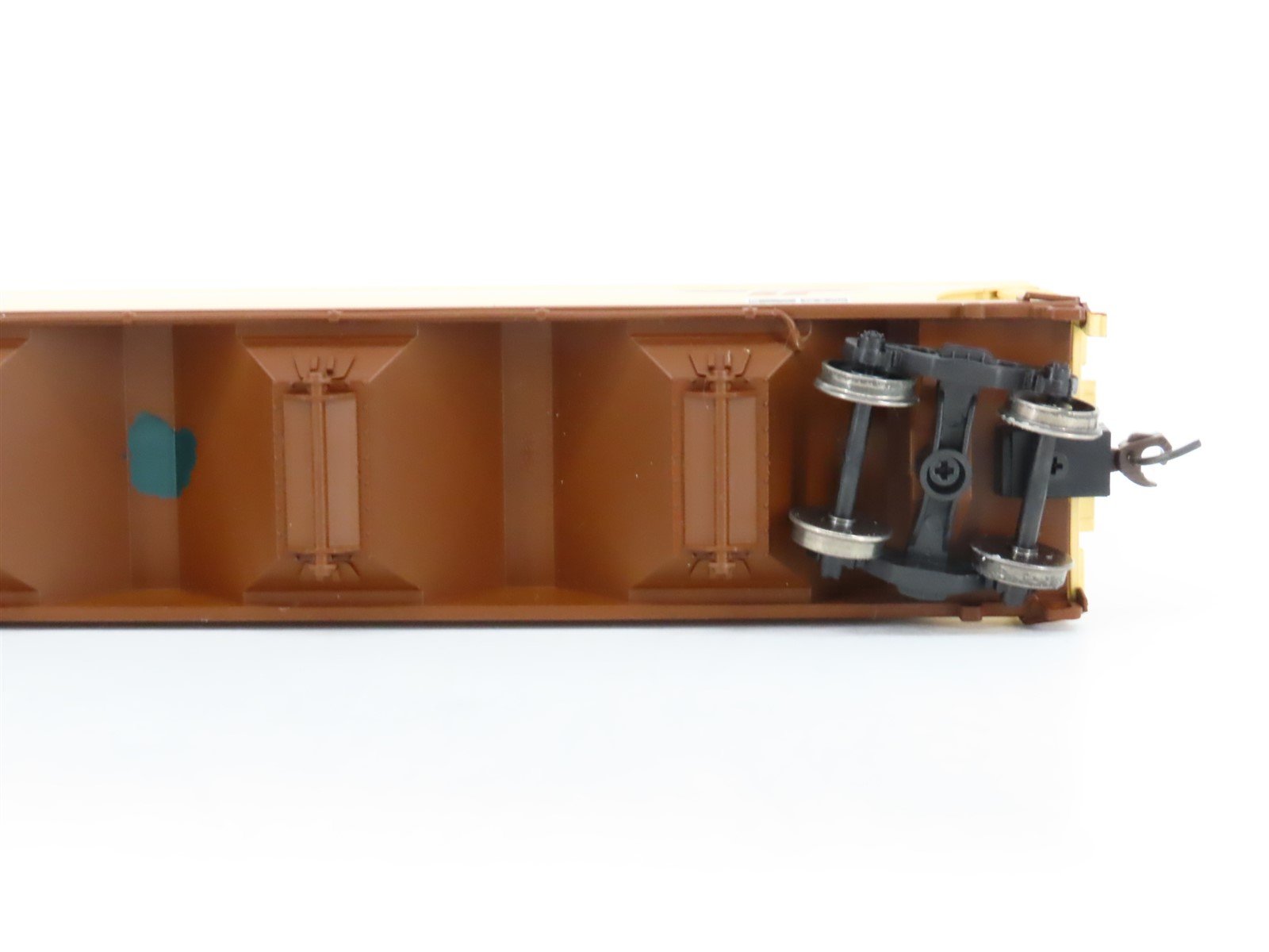 HO Atlas Master Line #20002516 LP ACFX Louisiana Pacific 4 Bay Covered Hopper