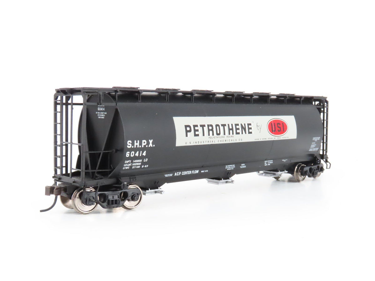 HO Scale Atlas #19761 SHPX USI Petrothene 3 Bay Cylindrical Hopper #60414