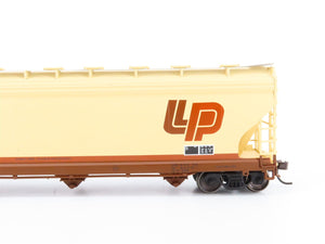 HO Atlas Master Line #20002517 LP ACFX Louisiana Pacific 4 Bay Covered Hopper