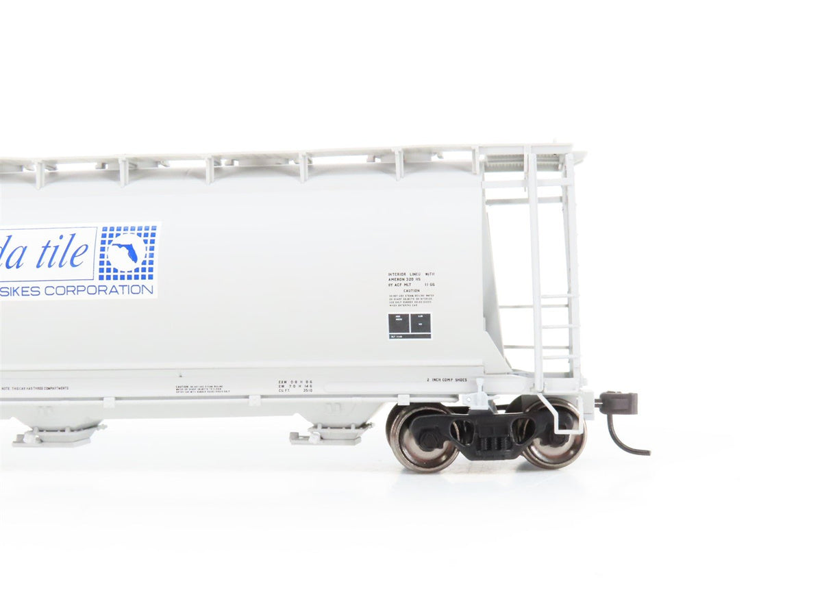 HO Scale Atlas #20000550 ACFX Florida Tile 3 Bay Cylindrical Hopper #62044
