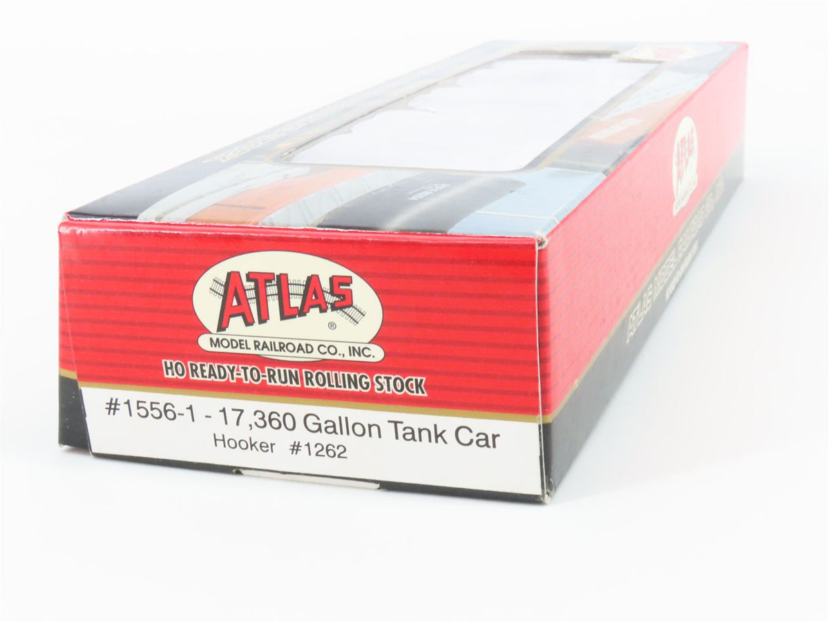 HO Scale Atlas 1556-1 HCPX Hooker Chemicals 17k Gallon Tank Car #1262