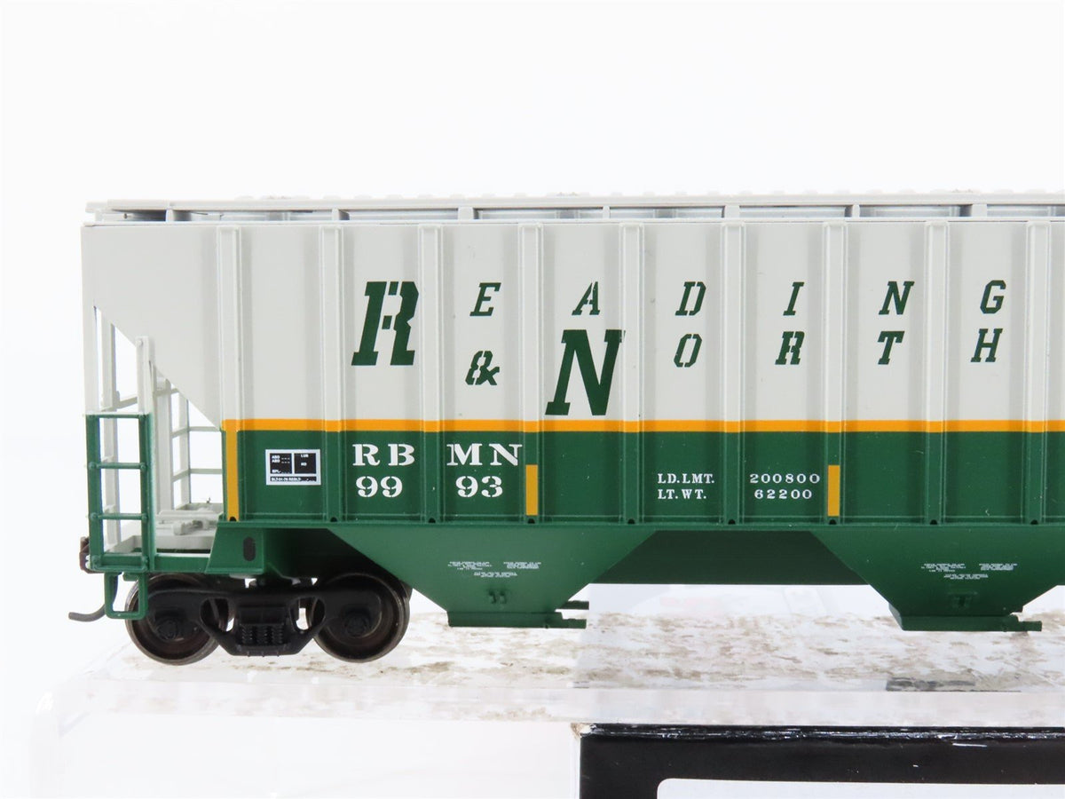 HO Atlas Trainman 20002896 RBMN Reading &amp; Northern 3 Bay Covered Hopper #9993