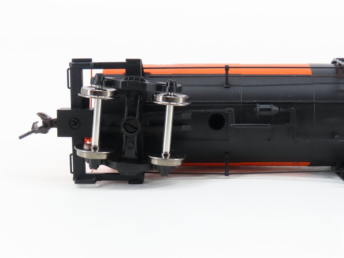 HO Scale Atlas 20001114 HCPX Hooker Chemicals 17K Gallon Tank Car #1258