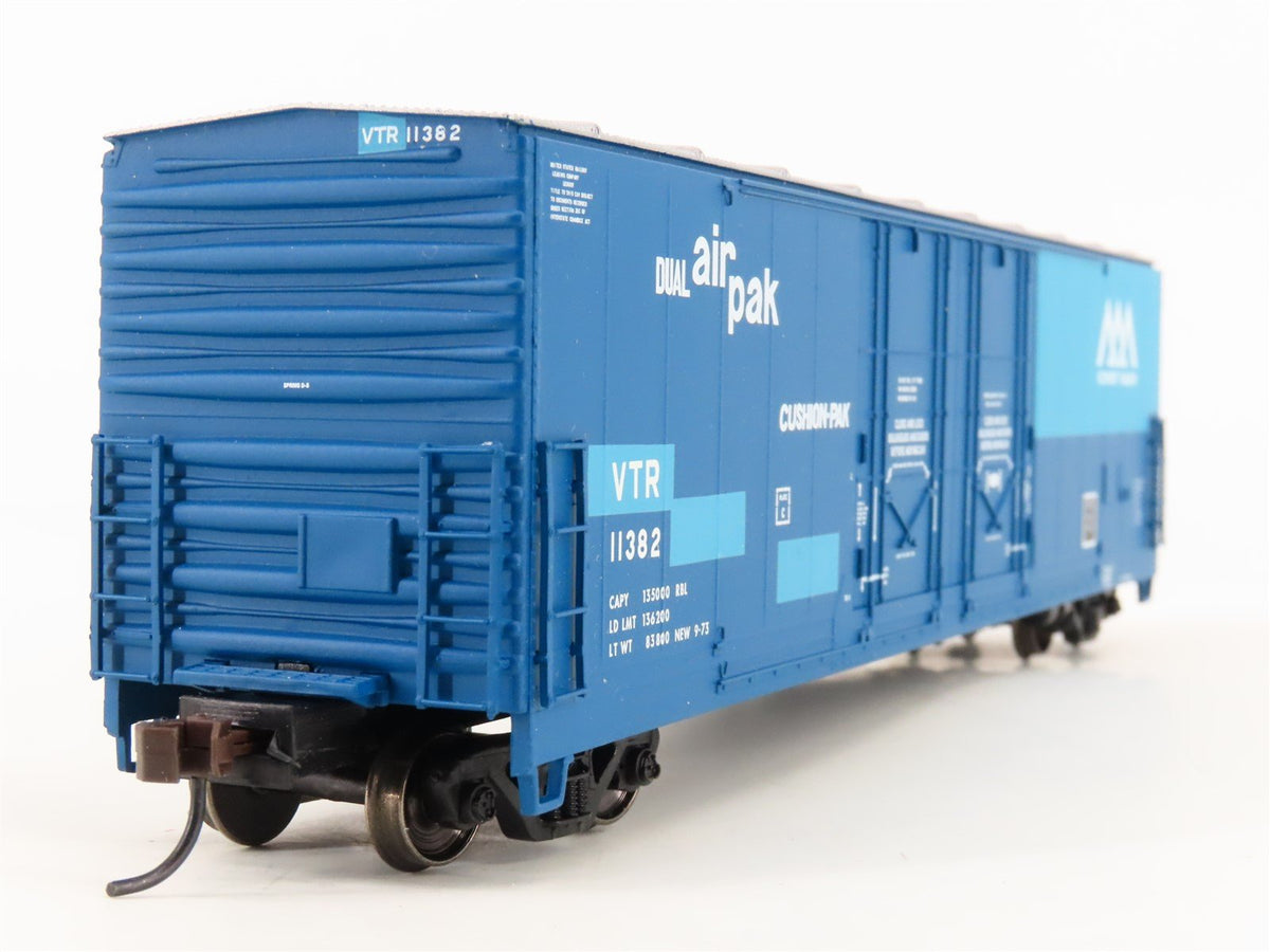 HO Scale Atlas Master Line 20002470 VTR Vermont Railway 53&#39; Box Car #11382