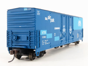 HO Scale Atlas Master Line 20002470 VTR Vermont Railway 53' Box Car #11382