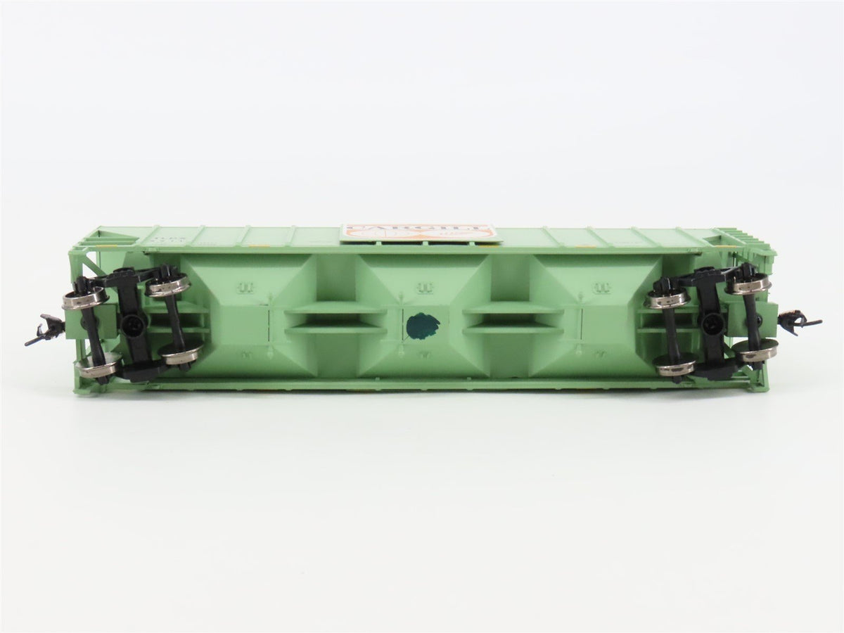 HO Scale Walthers Mainline 910-7254 TLDX Cargill 54&#39; 3 Bay Covered Hopper #2511