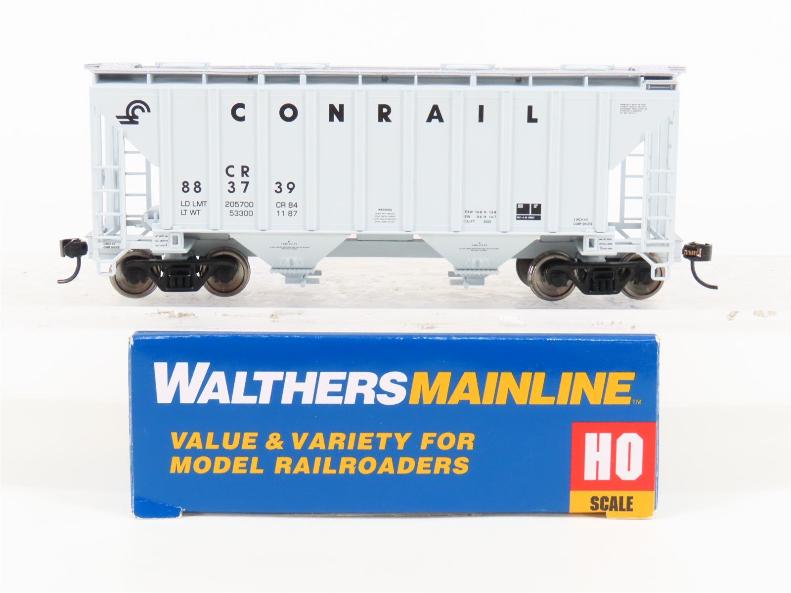 HO Scale Walthers Mainline 910-7123 CR Conrail 37' 2 Bay Covered Hopper #883739