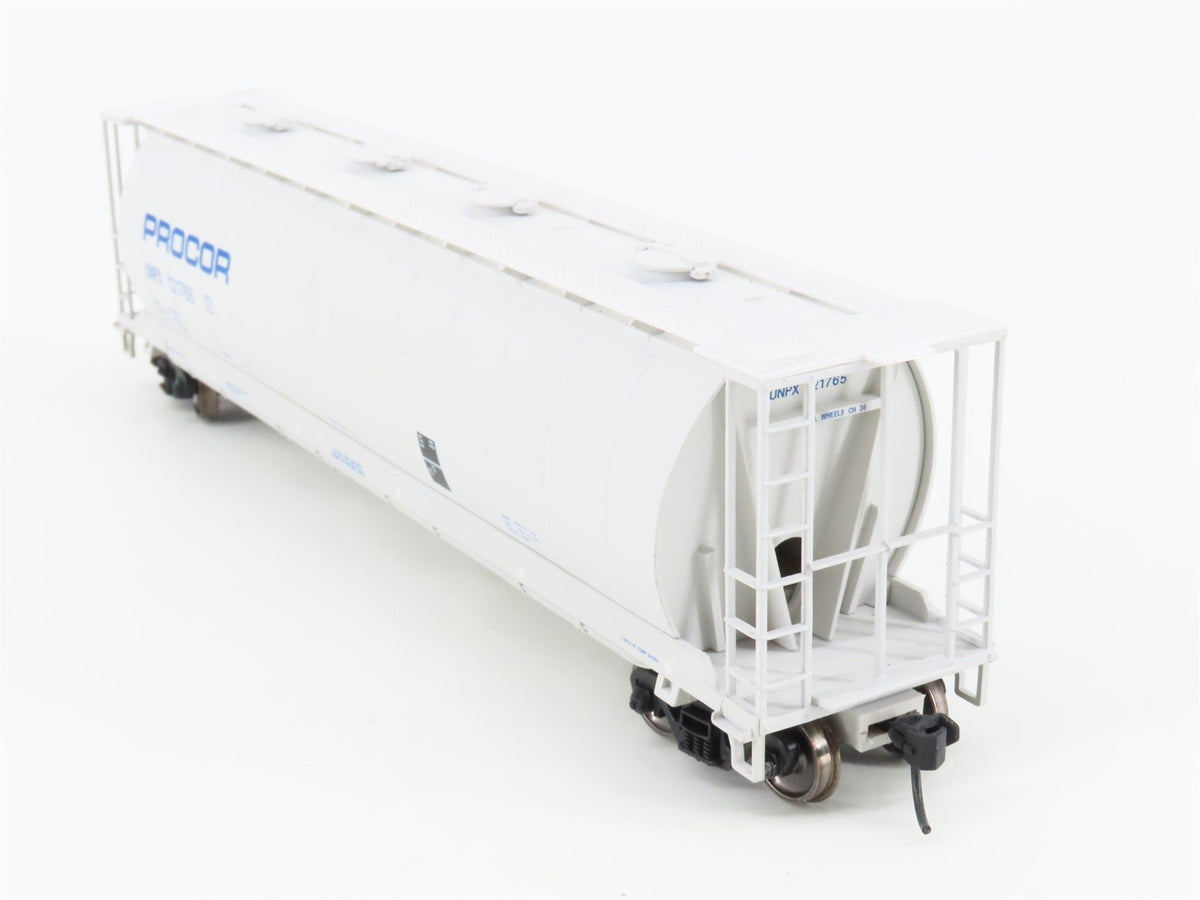 HO Walthers Mainline 910-7316 UNPX Procor 59&#39; 4-Bay Cylindrical Hopper #121765