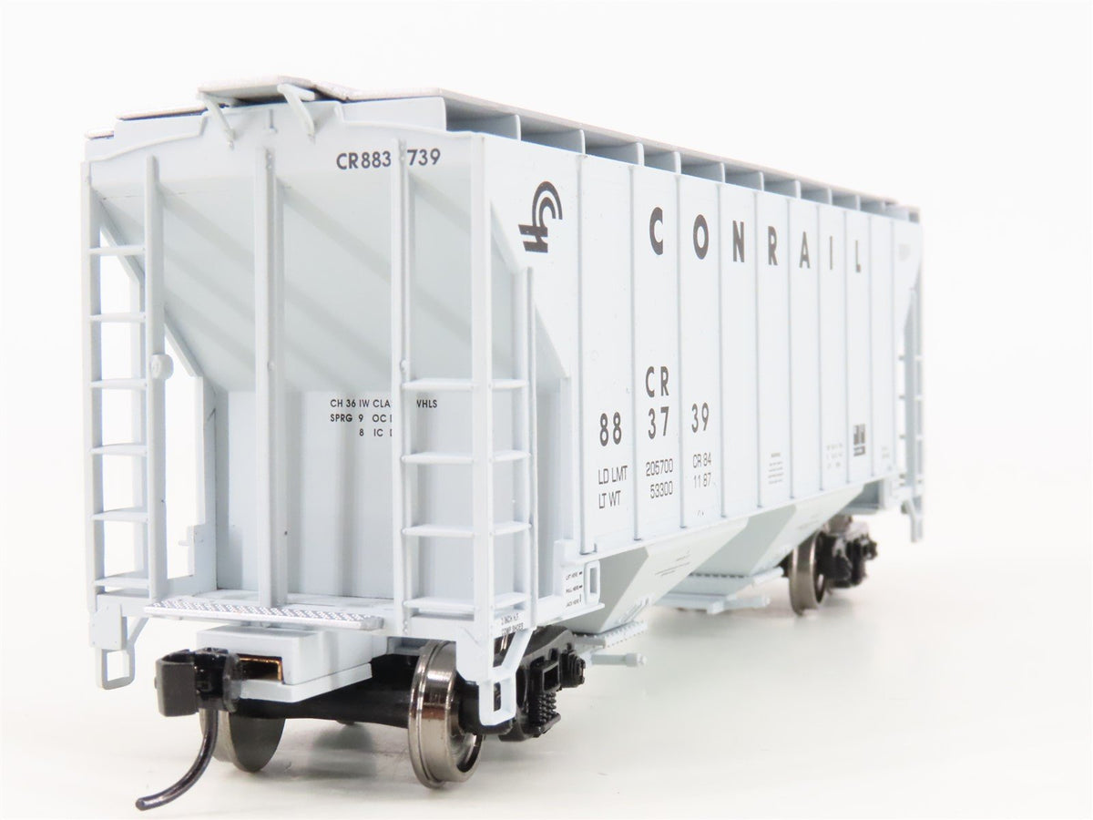 HO Scale Walthers Mainline 910-7123 CR Conrail 37&#39; 2-Bay Covered Hopper #883739