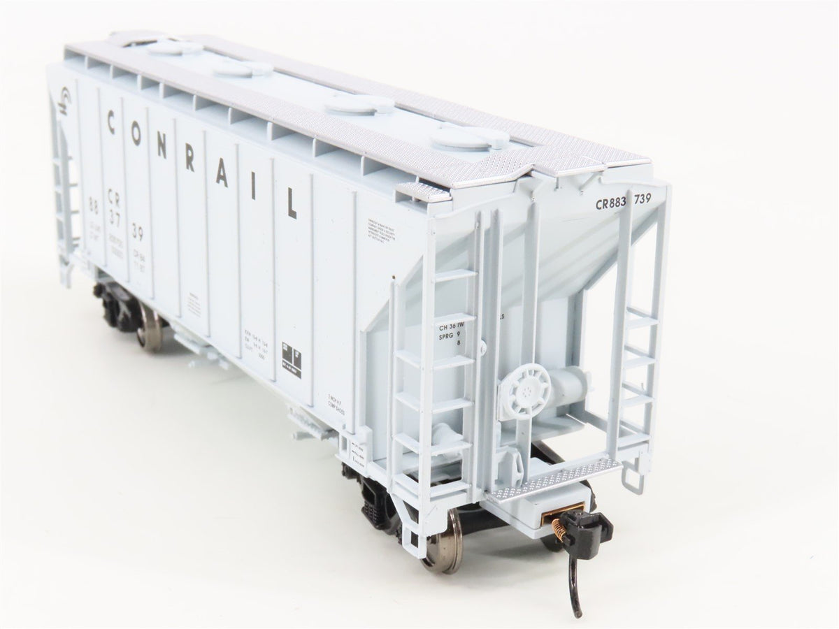 HO Scale Walthers Mainline 910-7123 CR Conrail 37&#39; 2-Bay Covered Hopper #883739