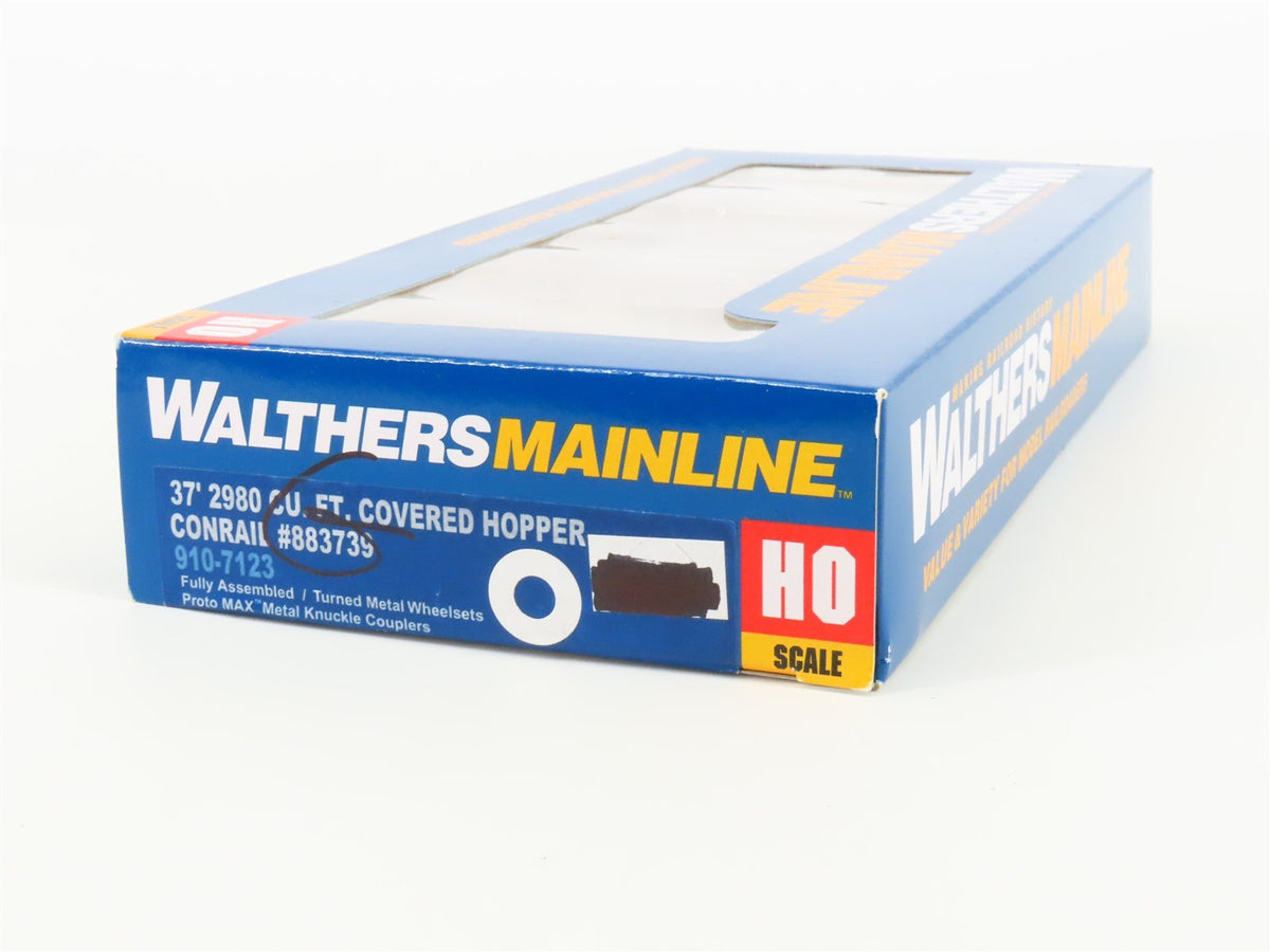 HO Scale Walthers Mainline 910-7123 CR Conrail 37&#39; 2-Bay Covered Hopper #883739