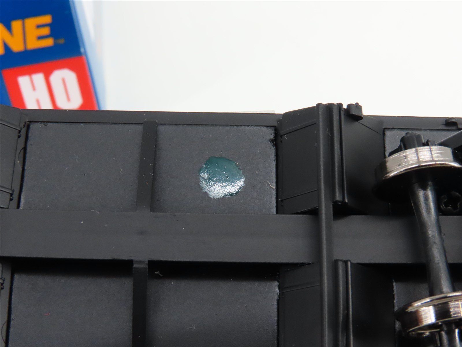 HO Walthers Mainline 910-6913 VULX Vulcan Material Co 100T 34' 2-Bay Hopper 9190