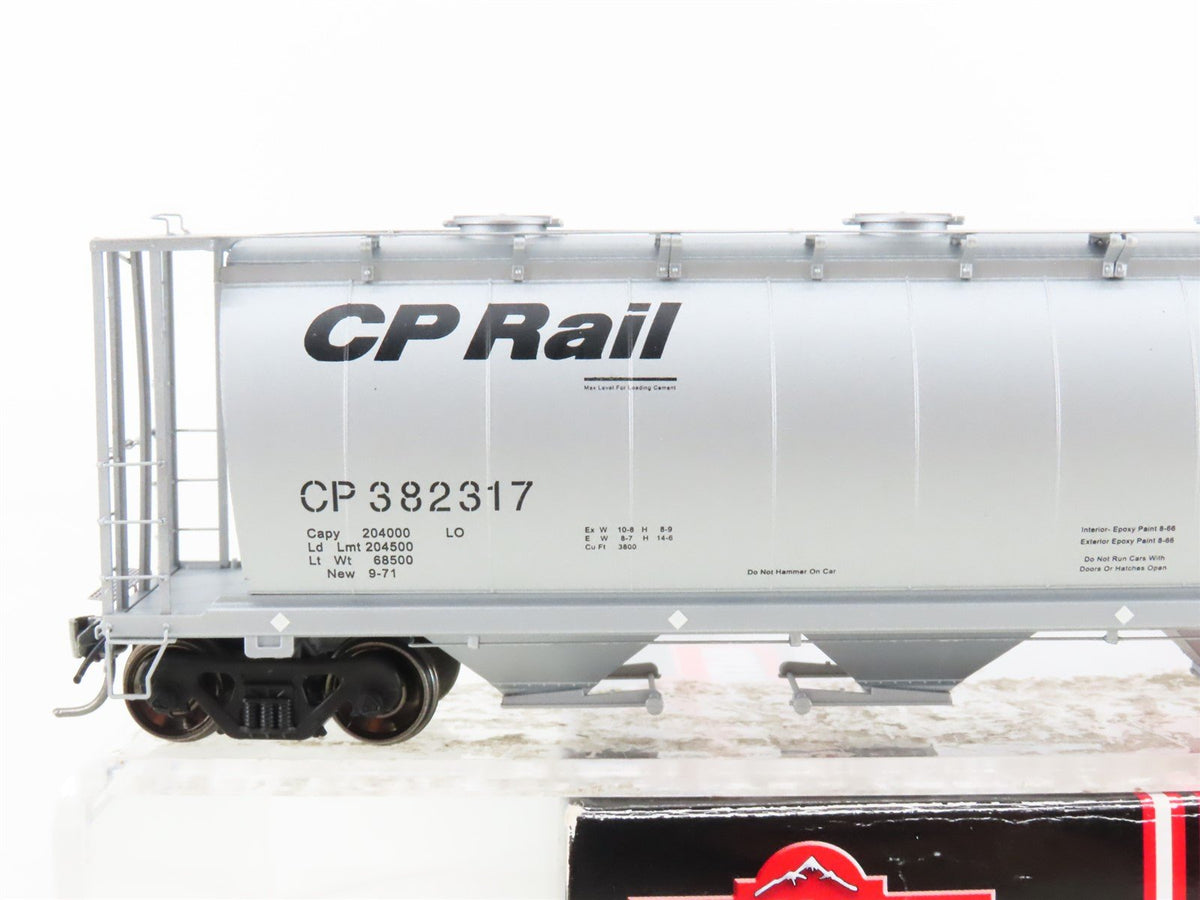 HO Scale Intermountain 45221-28 CP Rail Silver 4-Bay Cylindrical Hopper #382317