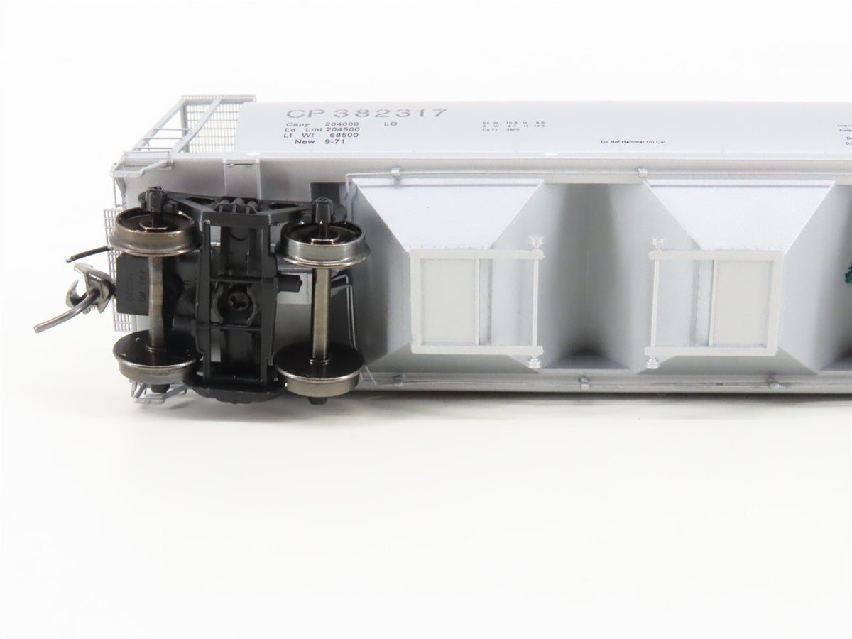 HO Scale Intermountain 45221-28 CP Rail Silver 4-Bay Cylindrical Hopper #382317
