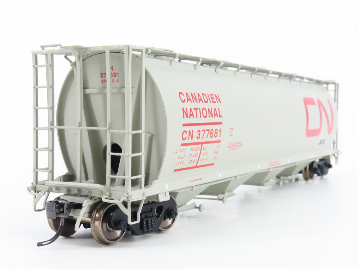 HO Scale Intermountain 45205-46 CN Railway 4-Bay Cylindrical Hopper #377681