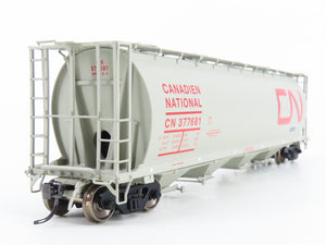 HO Scale Intermountain 45205-46 CN Railway 4-Bay Cylindrical Hopper #377681