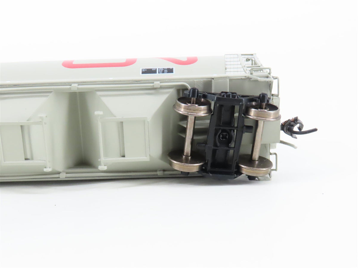 HO Scale Intermountain 45205-46 CN Railway 4-Bay Cylindrical Hopper #377681