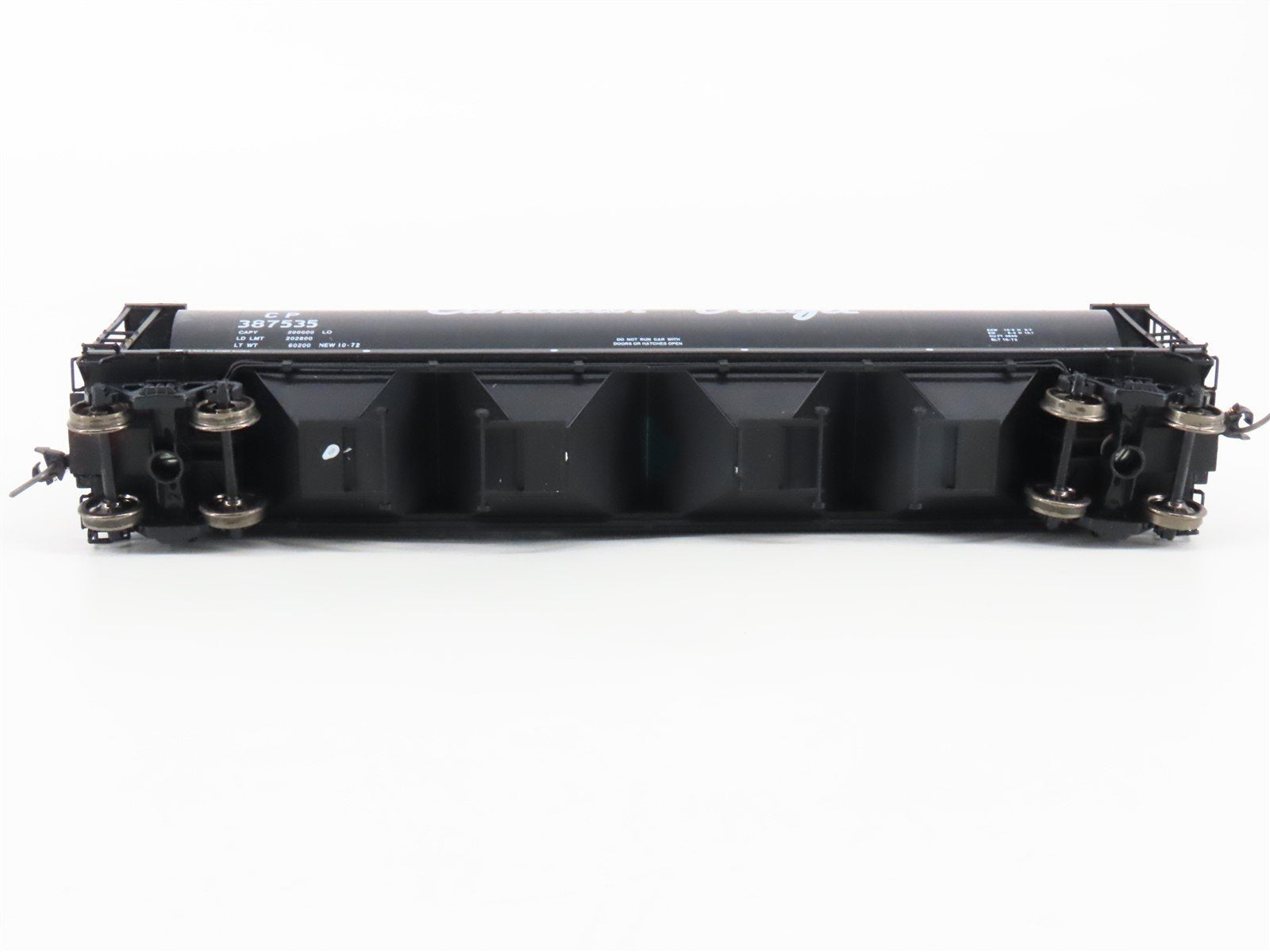 HO Scale Intermountain 45212-14 CP Black 4-Bay Cylindrical Hopper #387535