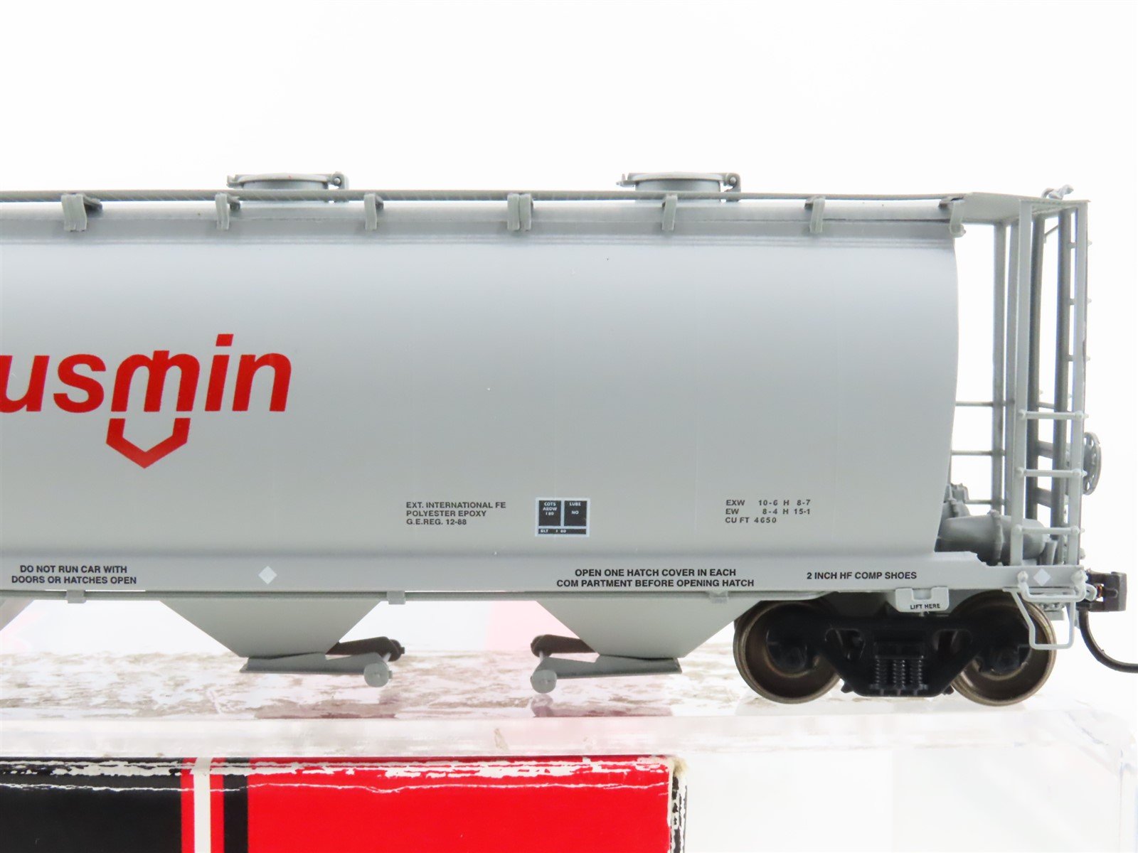 HO Scale Intermountain 45206-18 NCHX Indusmin 4-Bay Cylindrical Hopper #46090