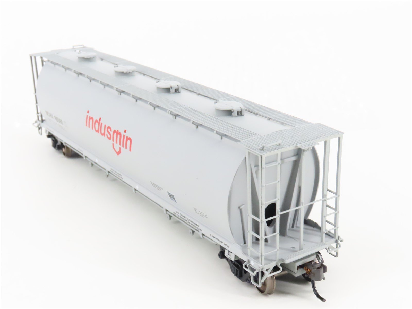 HO Scale Intermountain 45206-18 NCHX Indusmin 4-Bay Cylindrical Hopper #46090