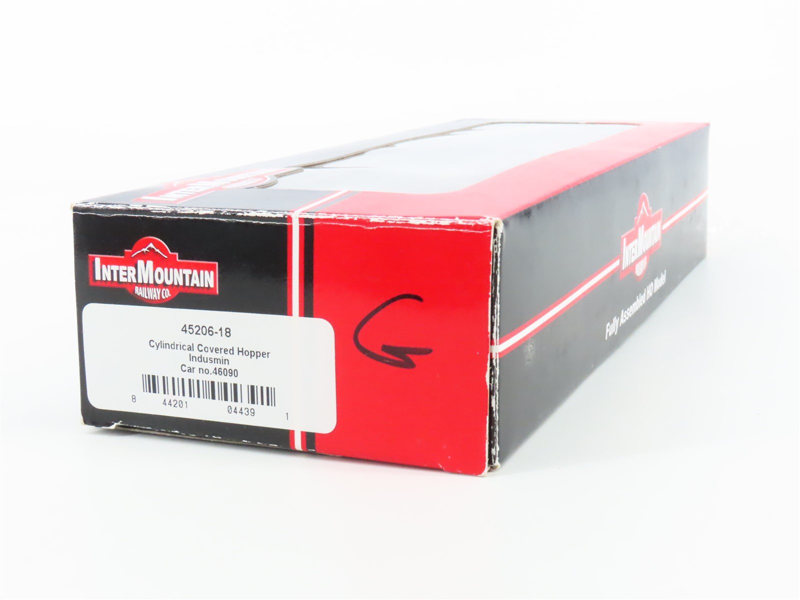 HO Scale Intermountain 45206-18 NCHX Indusmin 4-Bay Cylindrical Hopper #46090