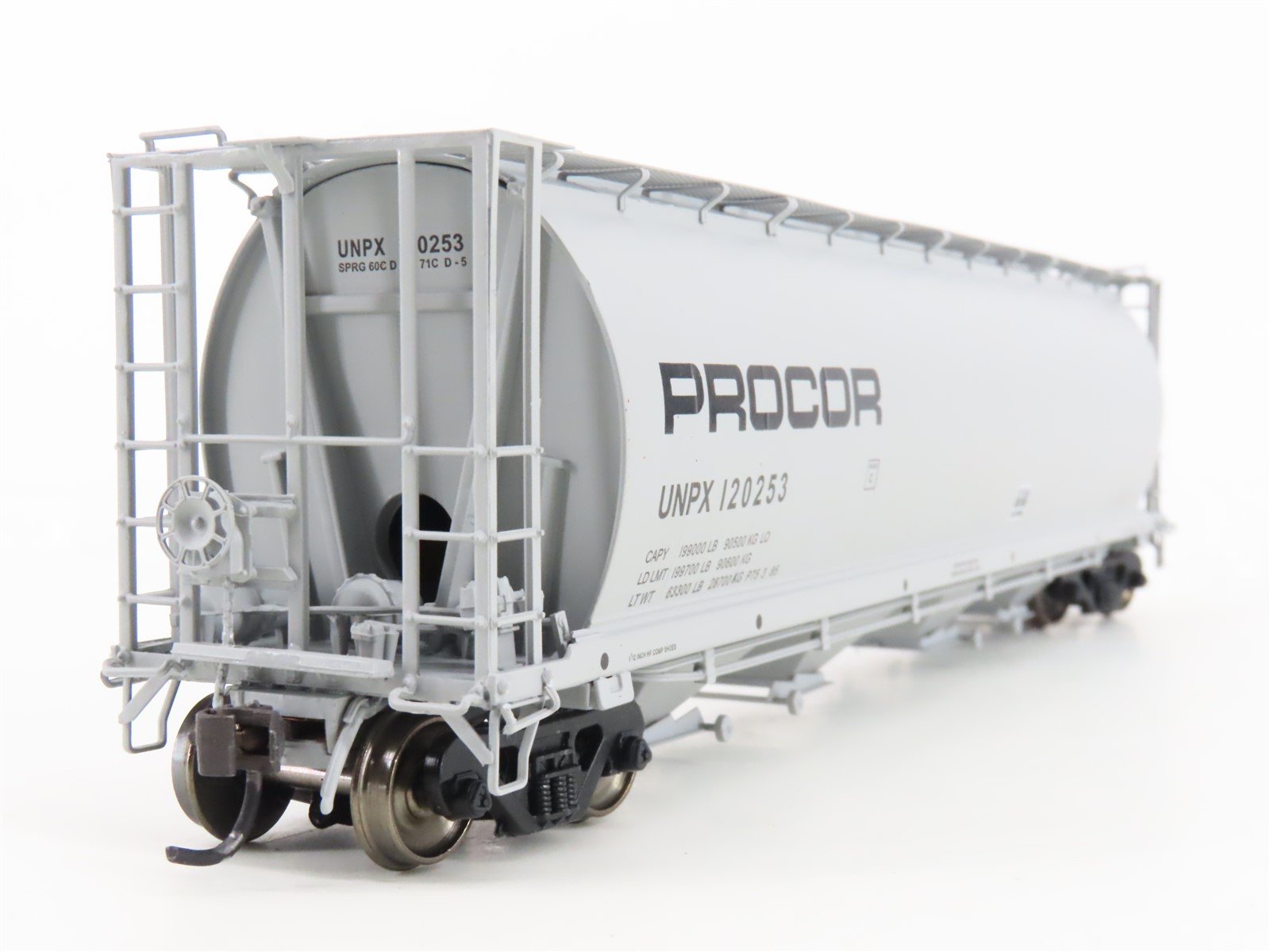 HO Scale Intermountain 45126-03 UNPX Procor 4-Bay Cylindrical Hopper #120253