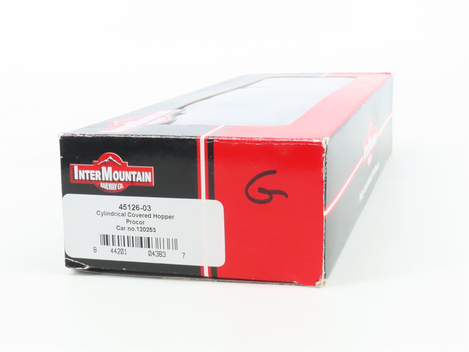 HO Scale Intermountain 45126-03 UNPX Procor 4-Bay Cylindrical Hopper #120253