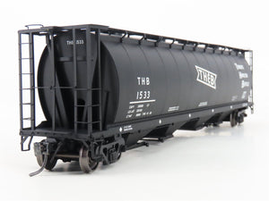 HO Scale Intermountain 45211-34 TH&B Railway 4-Bay Cylindrical Hopper #1533