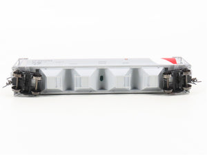 HO Scale Intermountain 45221-27 CP Rail Silver 4-Bay Cylindrical Hopper #382249