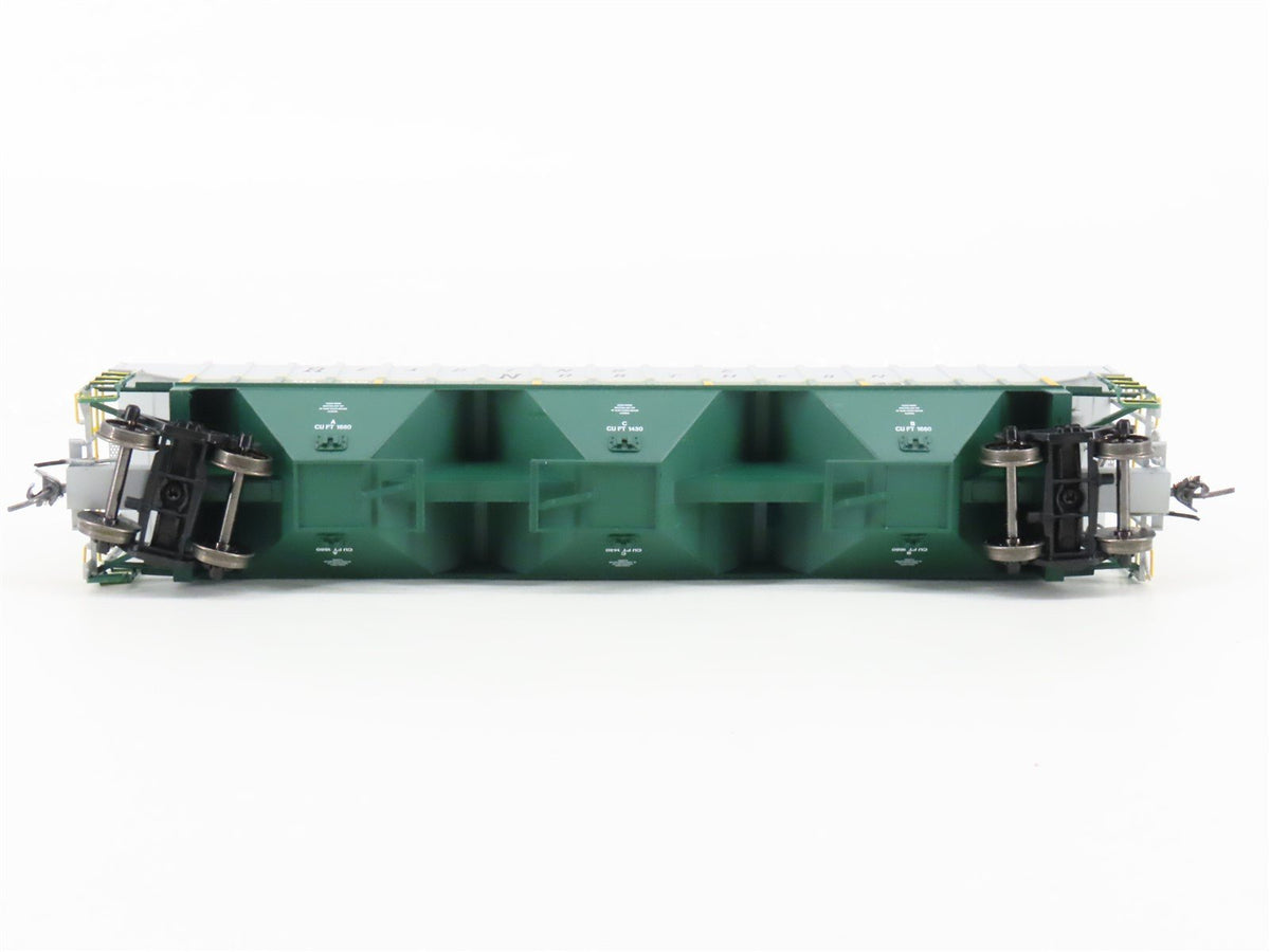 HO Scale Intermountain 45296-04 RBMN Reading &amp; Northern 3-Bay Hopper #9980