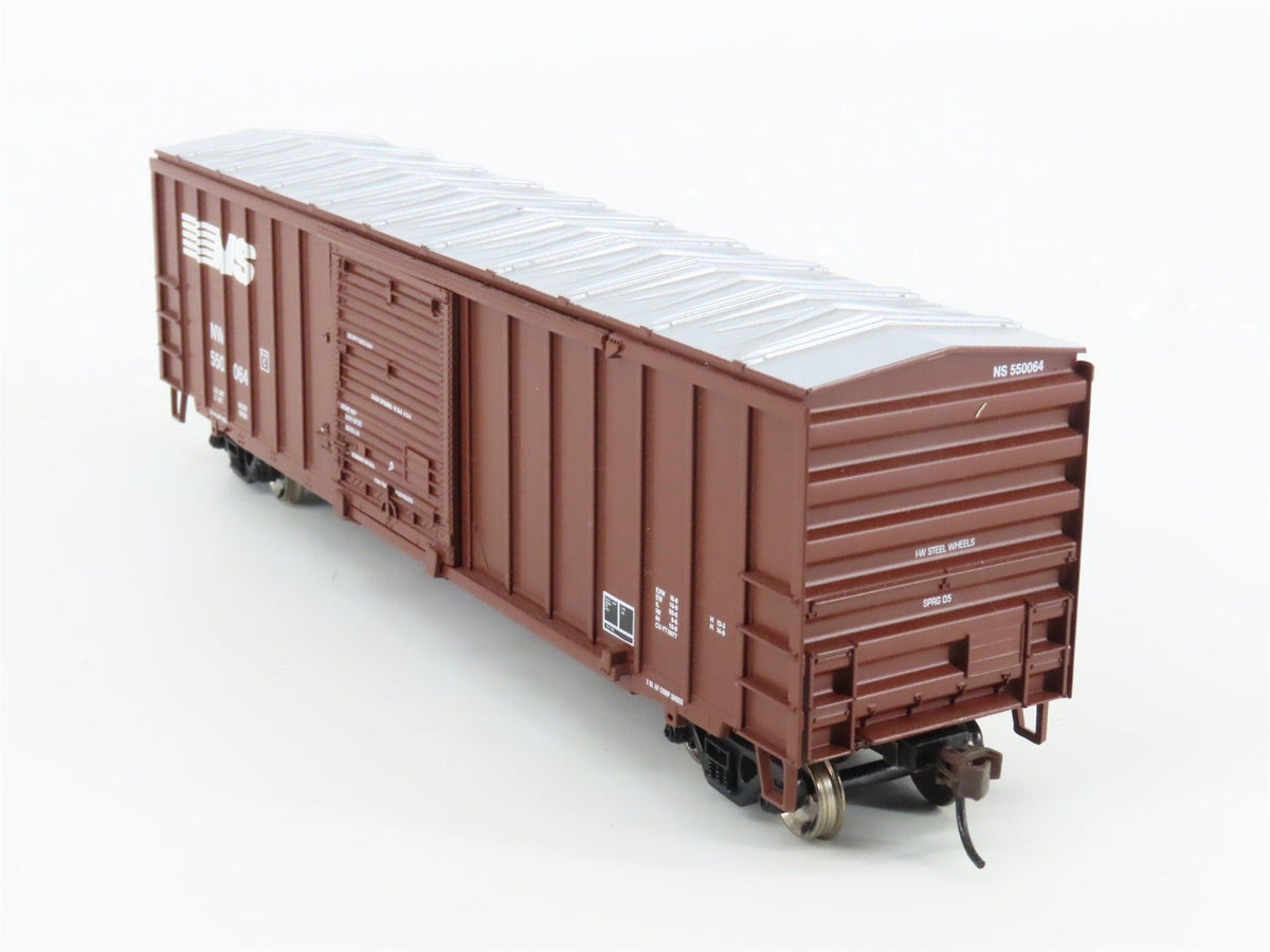 HO Scale Athearn RTR 7052 NW Norfolk Southern 50&#39; Railbox Boxcar #550064