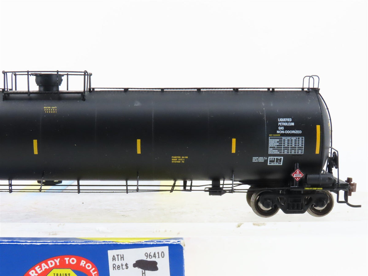 HO Scale Athearn RTR 96410 UTLX Leasing 33k Gal LPG Tankcar #950271