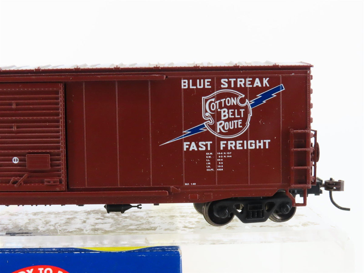 HO Scale Athearn 91229 SSW Cotton Belt &quot;Blue Streak&quot; 50&#39; Combo Door #47975