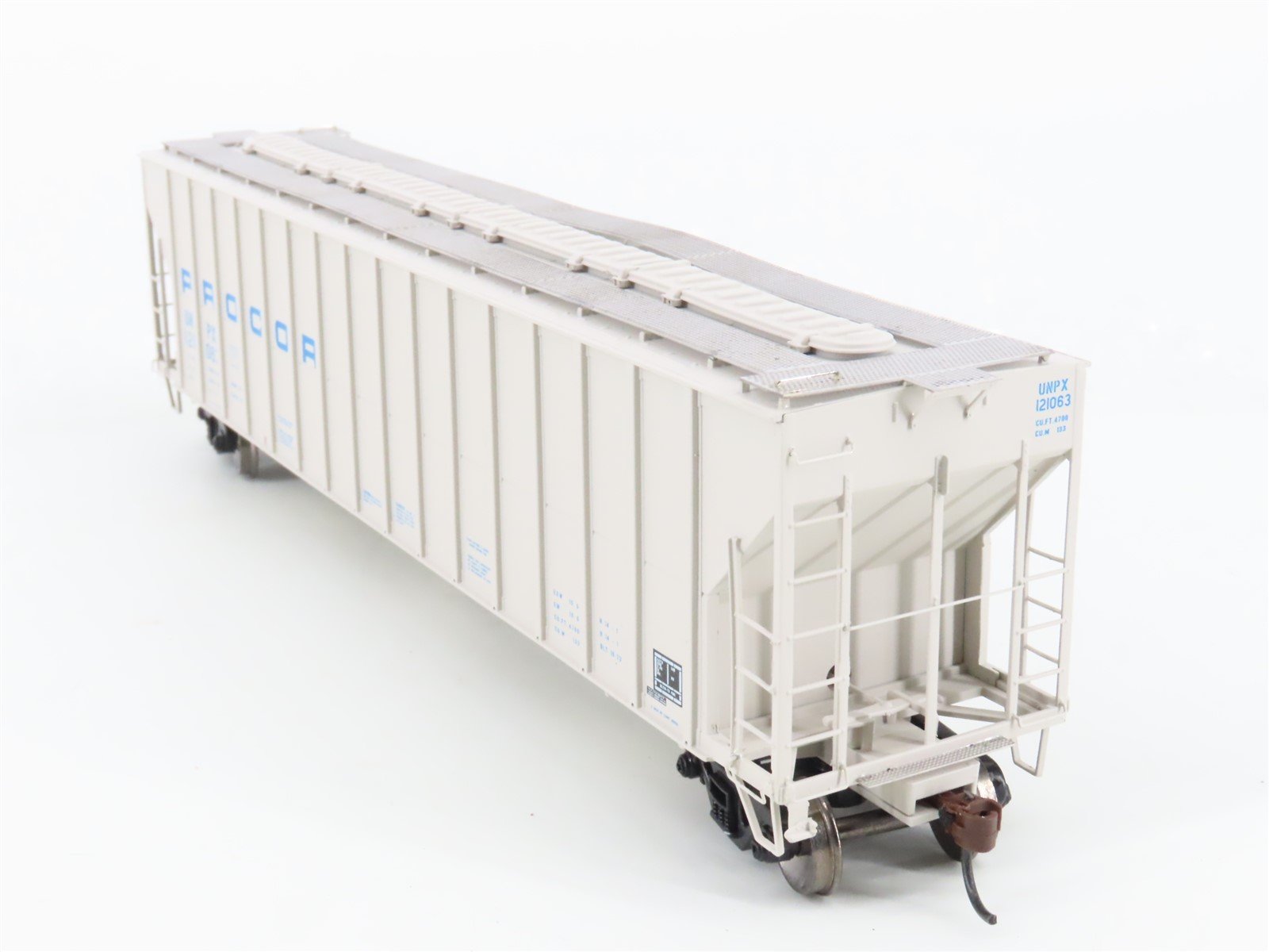 HO Scale Athearn RTR ATH81963 UNPX Procor 54' 3-Bay FMC 4700 Hopper #121063