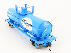 HO Scale Athearn RTR 72921 NATX Pfizer Chemical Single Dome Tankcar #12512