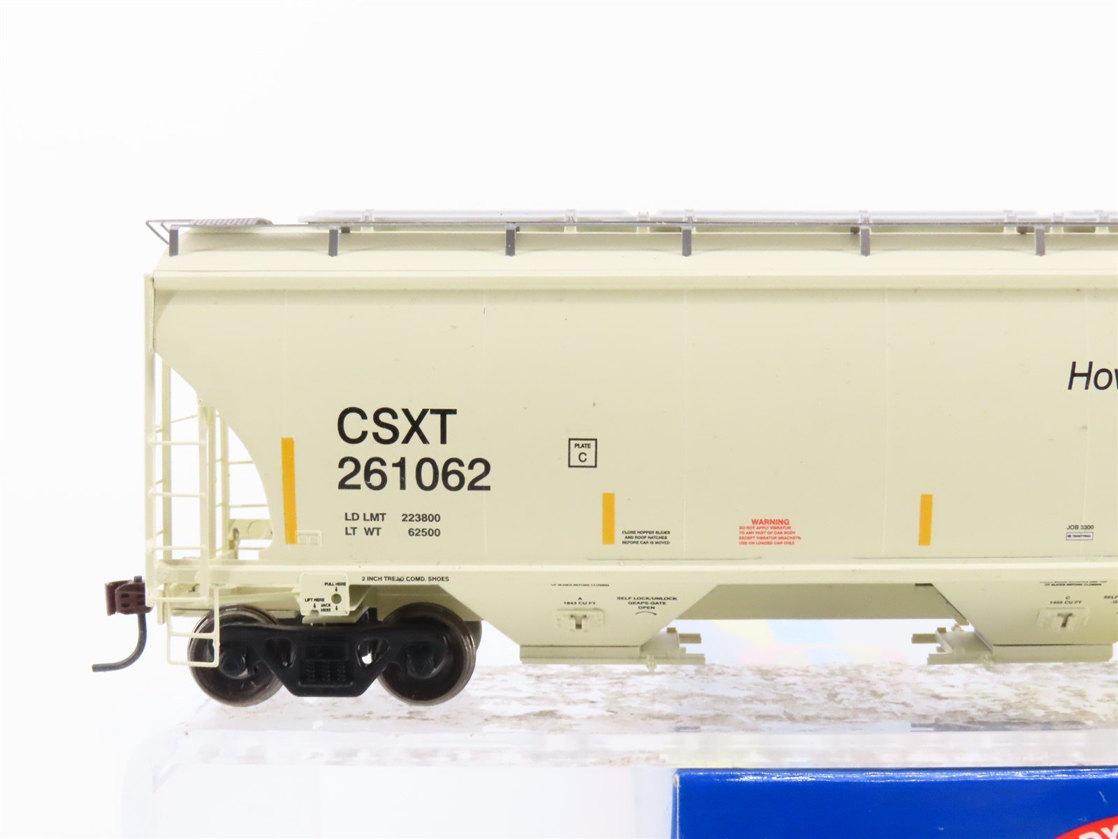 HO Scale Athearn RTR 89424 CSXT Railroad Trinity 5161 3-Bay Hopper #261062