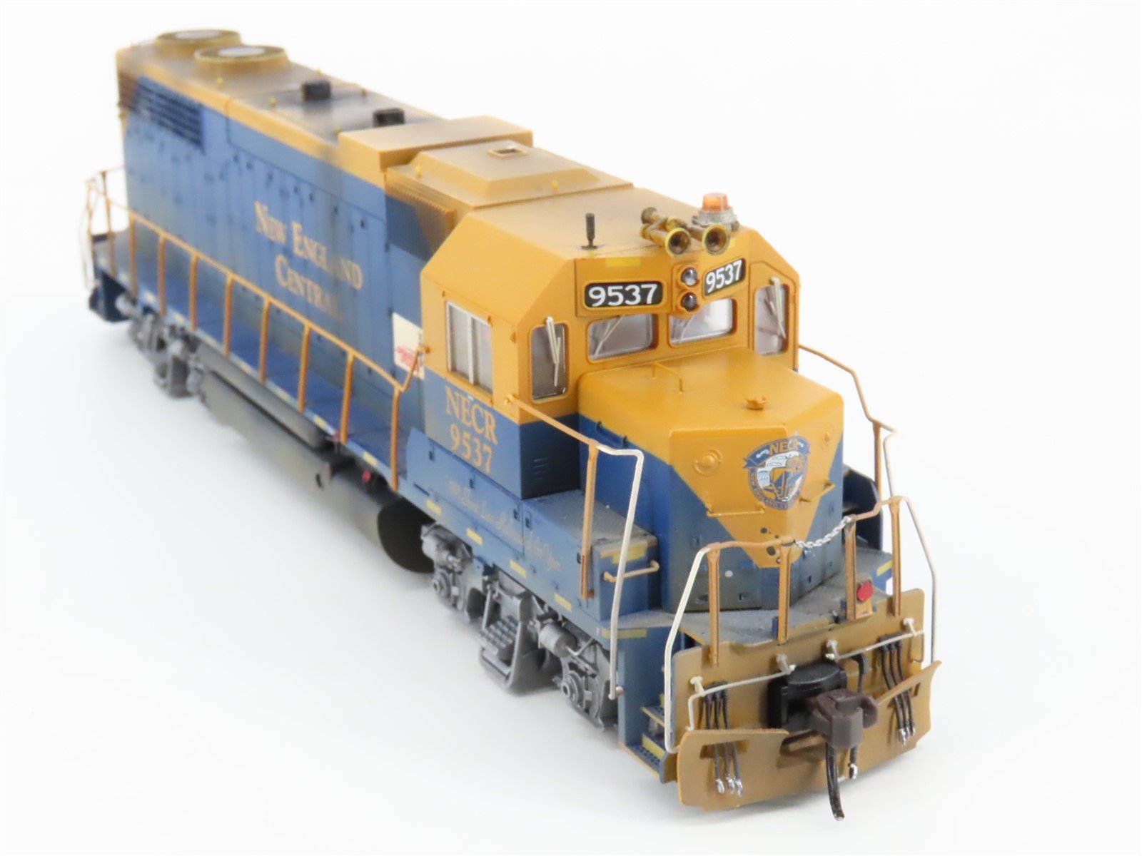 HO Atlas Master 8974 NEC New England Central GP38 Diesel #9537 w/DCC - Weathered