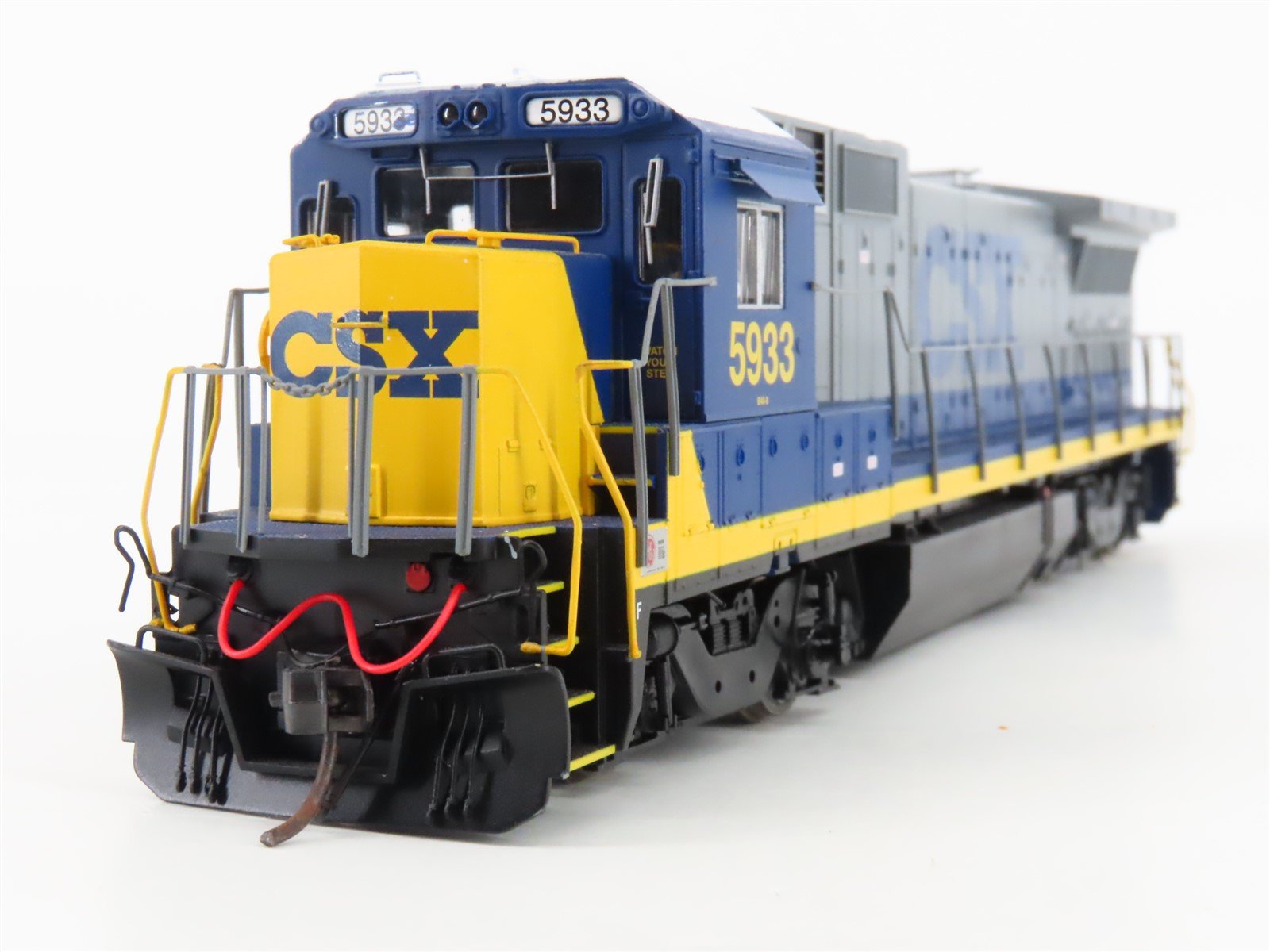 HO Scale Atlas Master 9007 CSX Transportation GE Dash 8-40B Diesel #5933 w/ DCC