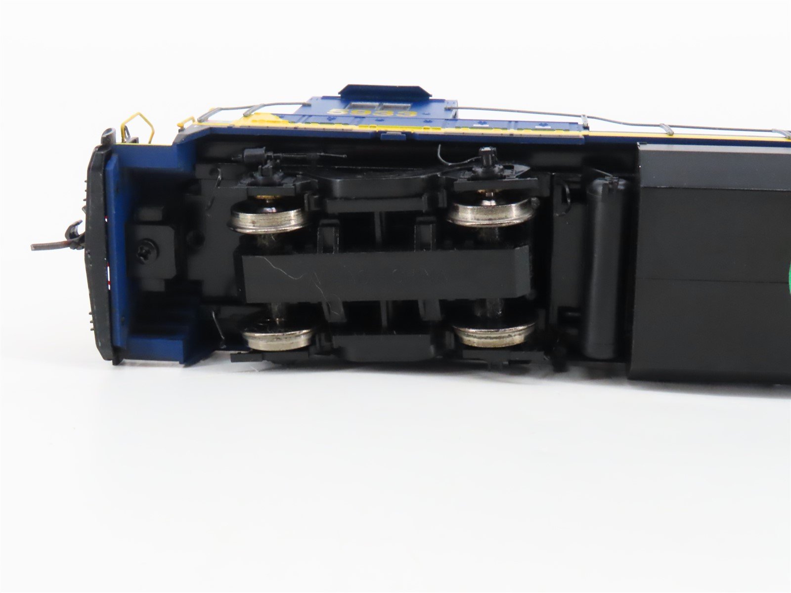 HO Scale Atlas Master 9007 CSX Transportation GE Dash 8-40B Diesel #5933 w/ DCC