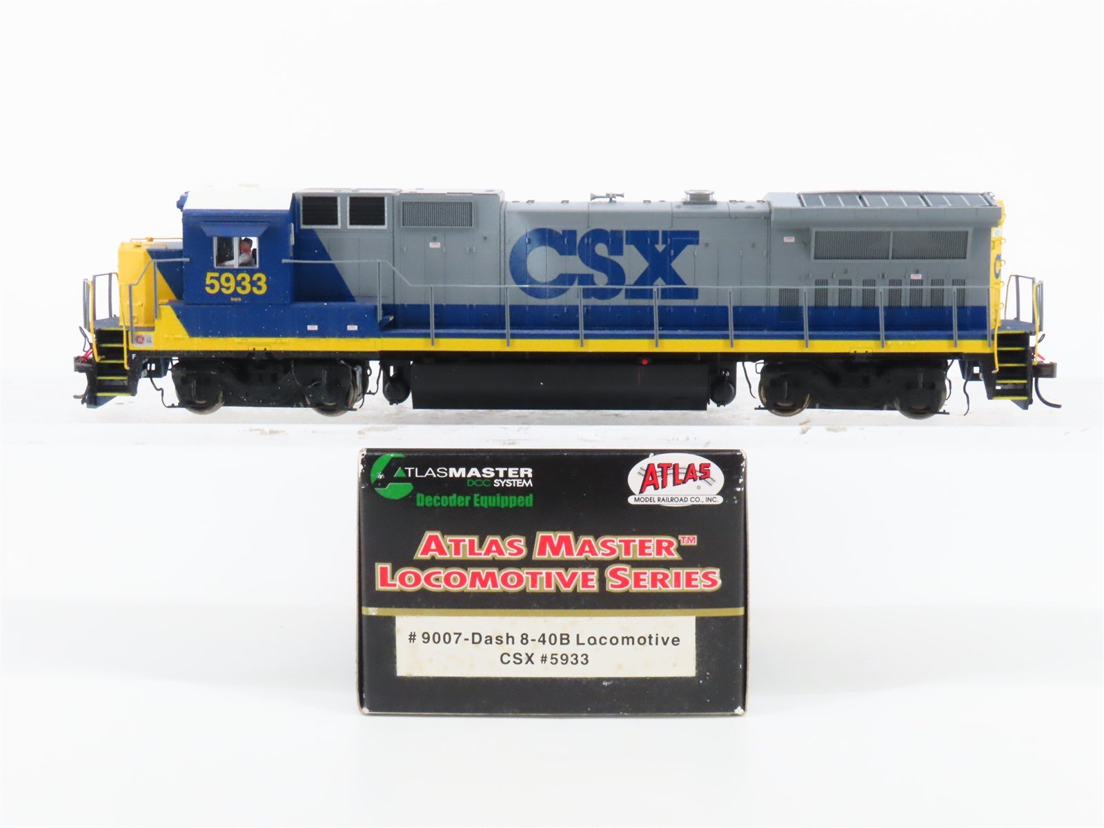 HO Scale Atlas Master 9007 CSX Transportation GE Dash 8-40B Diesel #5933 w/ DCC