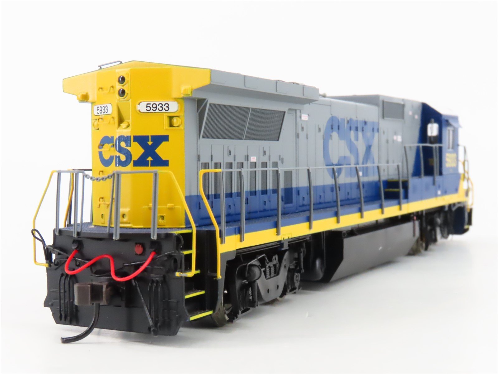 HO Scale Atlas Master 9007 CSX Transportation GE Dash 8-40B Diesel #5933 w/ DCC