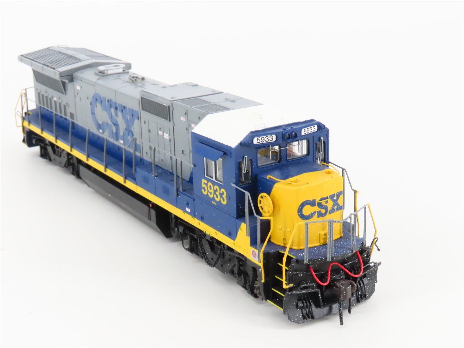 HO Scale Atlas Master 9007 CSX Transportation GE Dash 8-40B Diesel #5933 w/ DCC