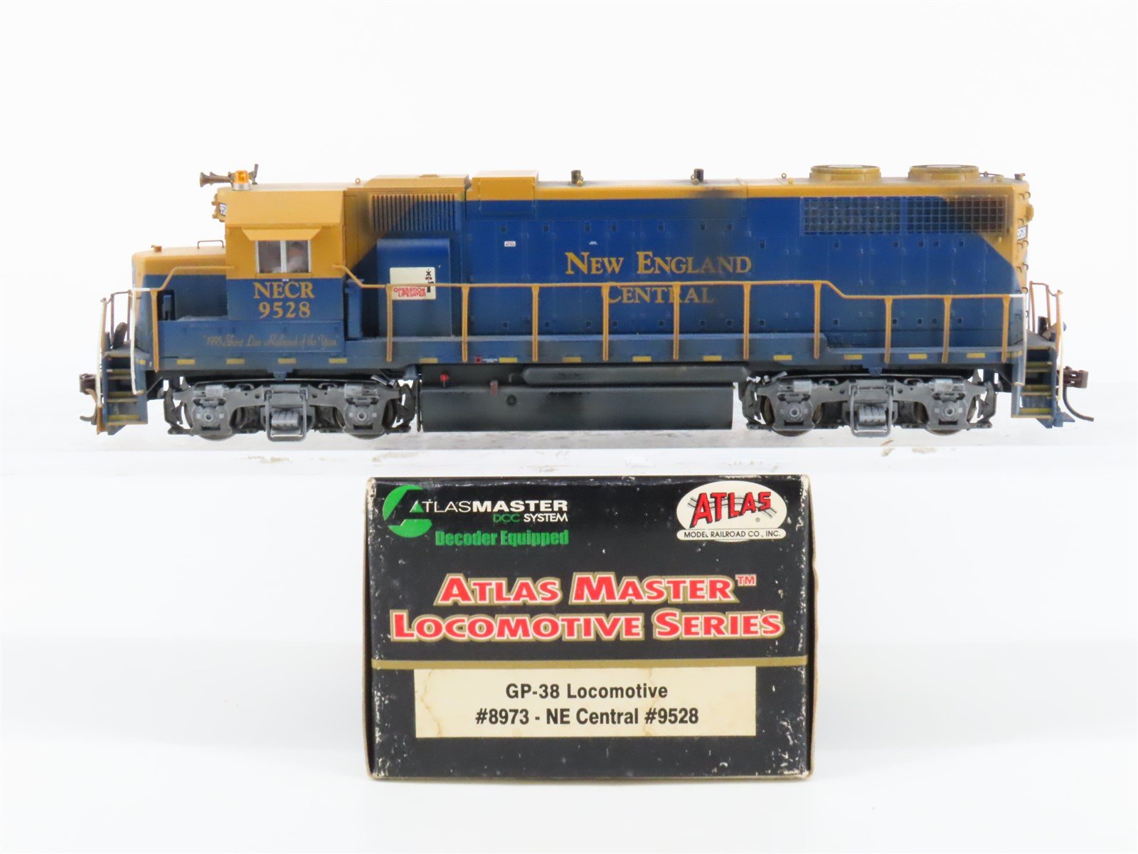 HO Atlas Master 8973 NEC New England Central GP38 Diesel #9528 w/DCC - Weathered