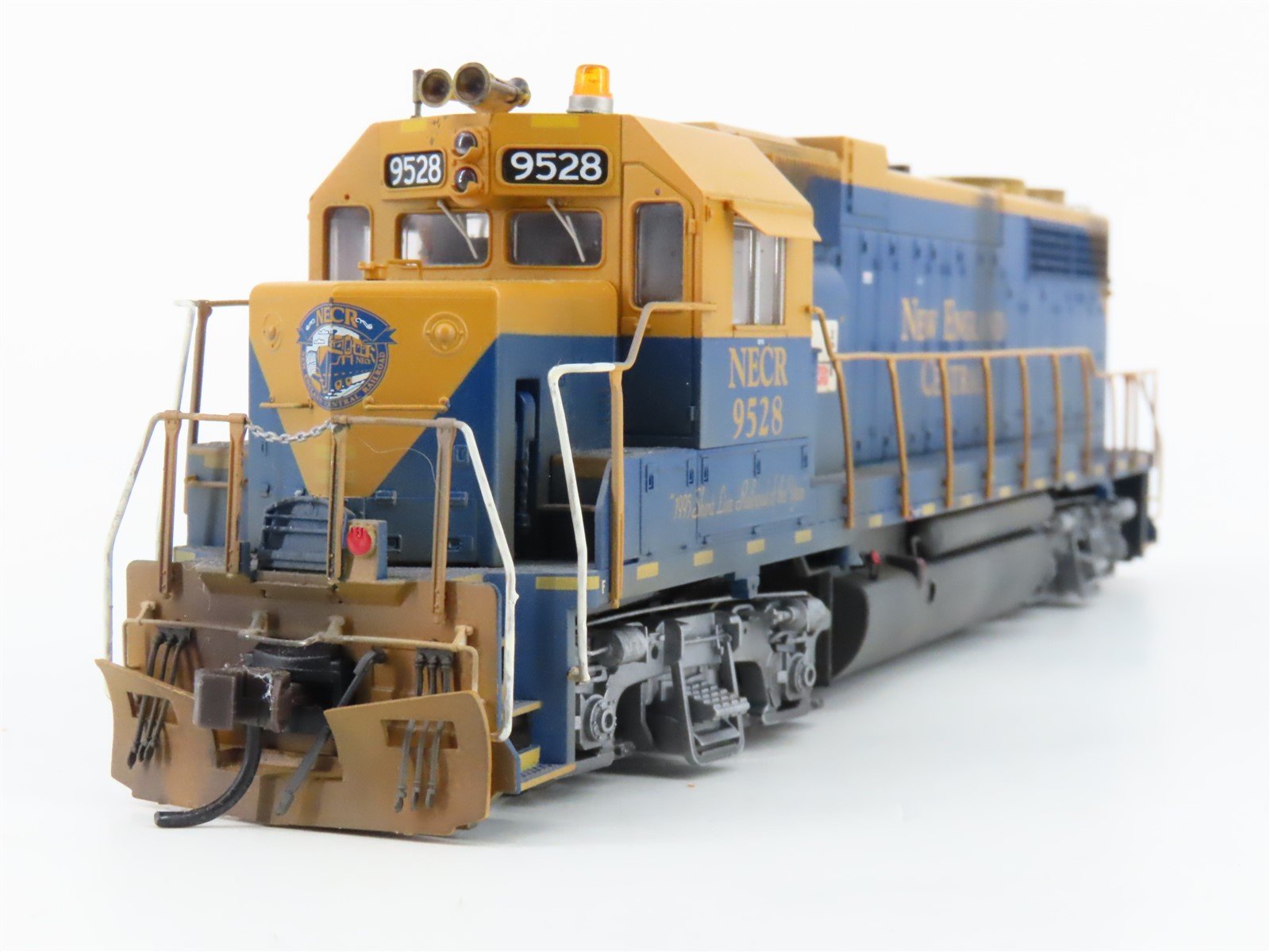 HO Atlas Master 8973 NEC New England Central GP38 Diesel #9528 w/DCC - Weathered
