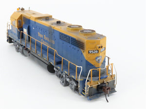 HO Atlas Master 8973 NEC New England Central GP38 Diesel #9528 w/DCC - Weathered