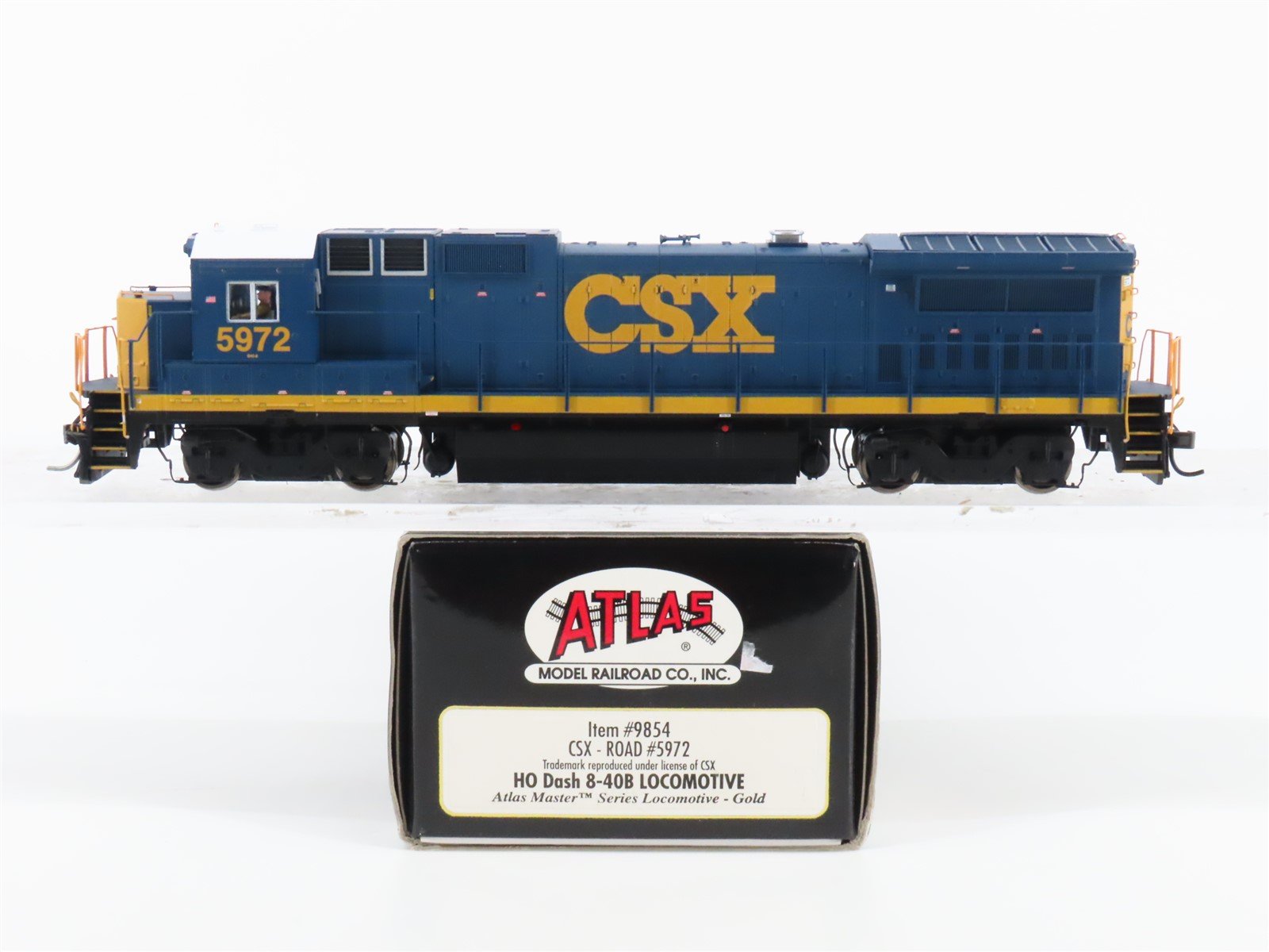 HO Atlas Master Gold 9854 CSX "Yn3" Dash 8-40B Diesel #5972 w/ DCC & Sound