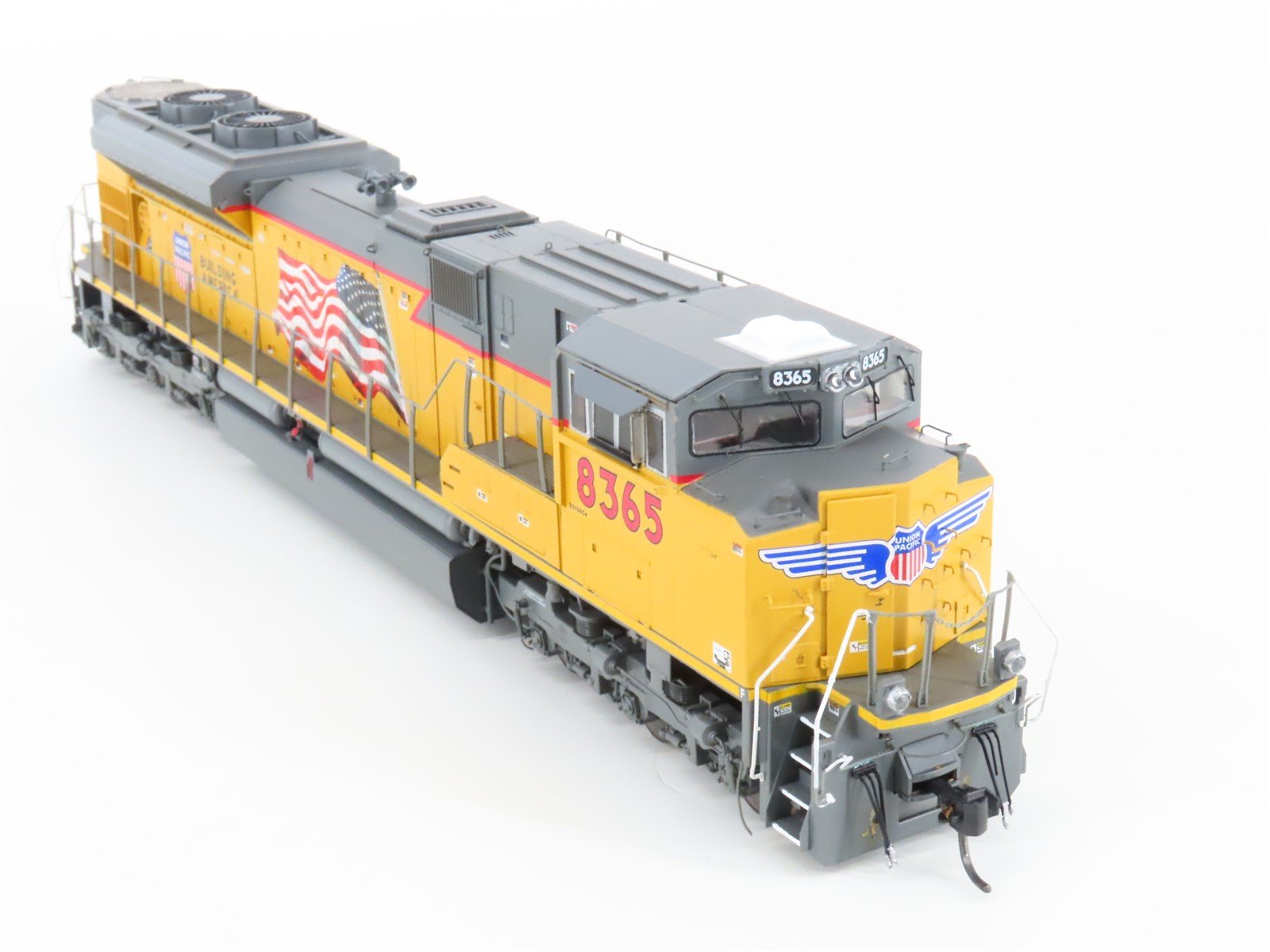 HO Athearn Genesis G68621 UP Union Pacific SD70ACe Diesel #8365 w/ DCC & Sound
