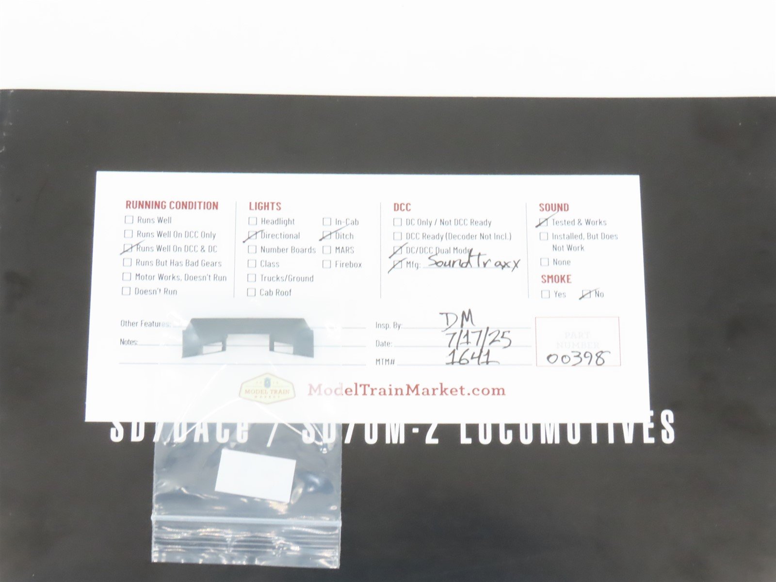 HO Athearn Genesis G68621 UP Union Pacific SD70ACe Diesel #8365 w/ DCC & Sound