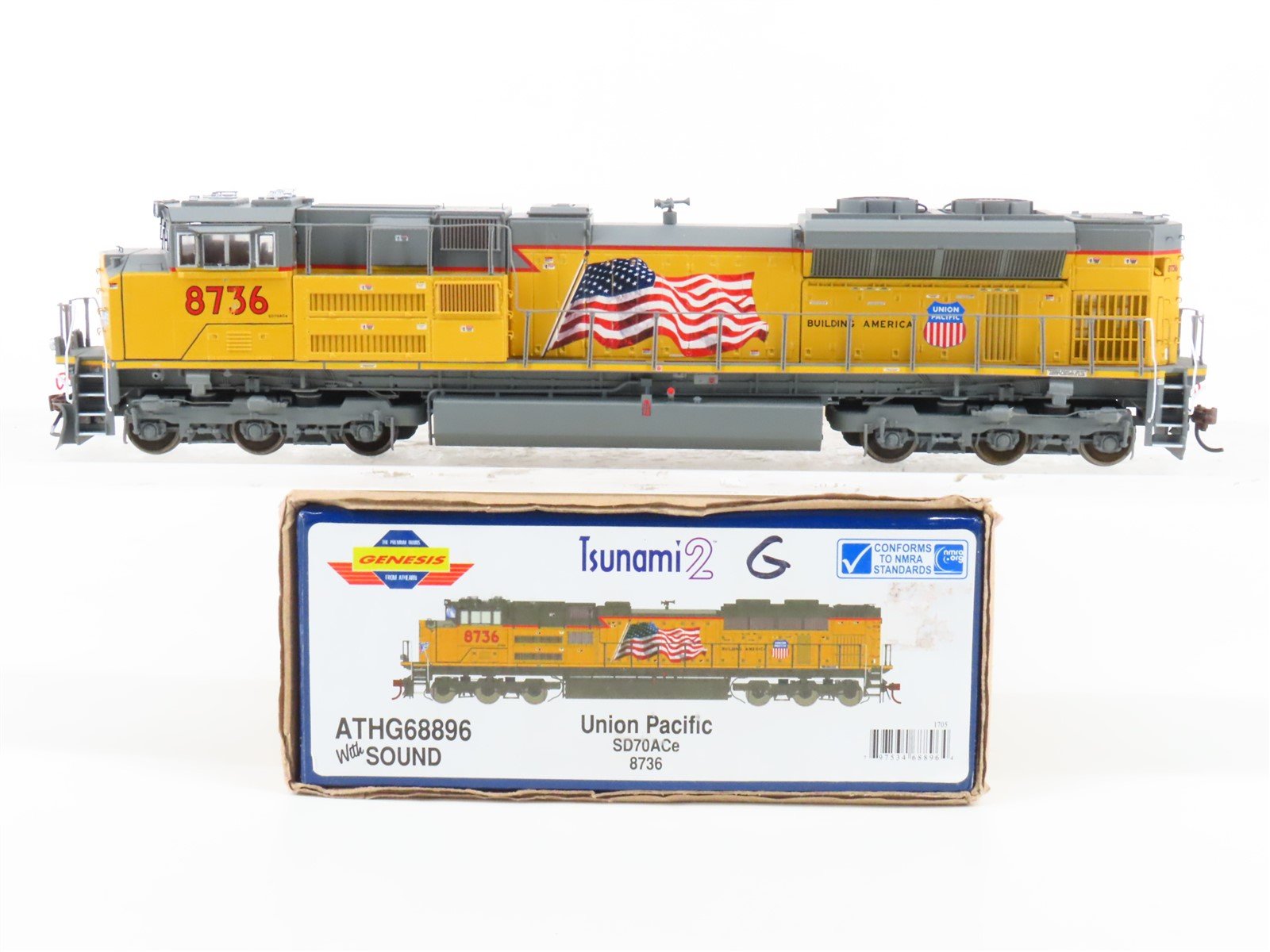 HO Scale Athearn Genesis ATHG68896 UP "Flag" SD70Ace Diesel #8736 w/ DCC & Sound